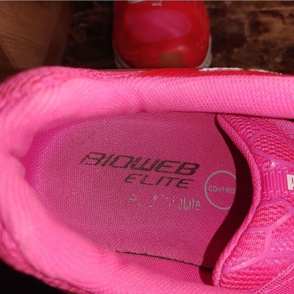Puma Women's Bioweb Elite web cage running shoes pink size 9.5. -642 - Picture 9 of 10